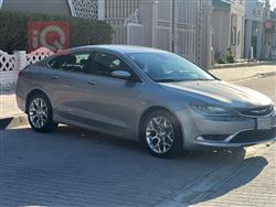 Chrysler 200